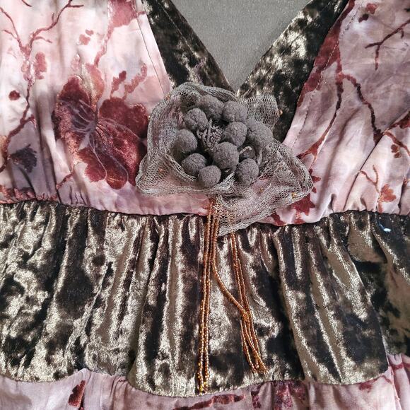 Y2K Whimsigoth Fairycore Witch Blouse Womens Medium Velvet Floral Tiered Boho - Picture 2 of 7